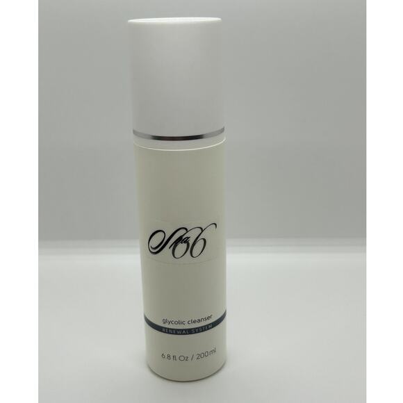 Spa Close Out Made in The USA Glycolic Cleanser 6.8 fl oz 200ml - Picture 1 of 4